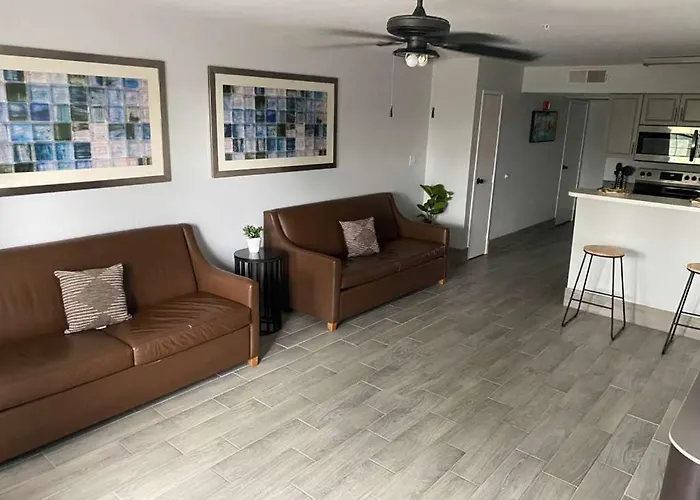 Apartment Mesmerising 2 Bedroom At Dv *